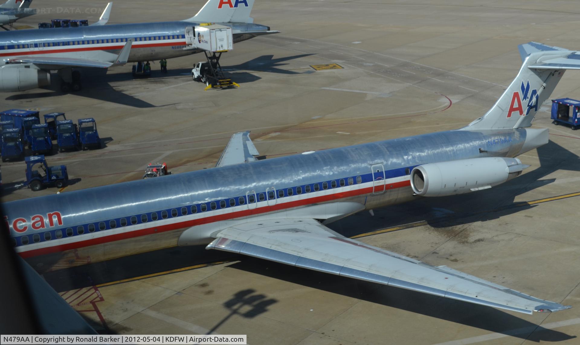 N479AA, 1988 McDonnell Douglas MD-82 (DC-9-82) C/N 49654, Dallas