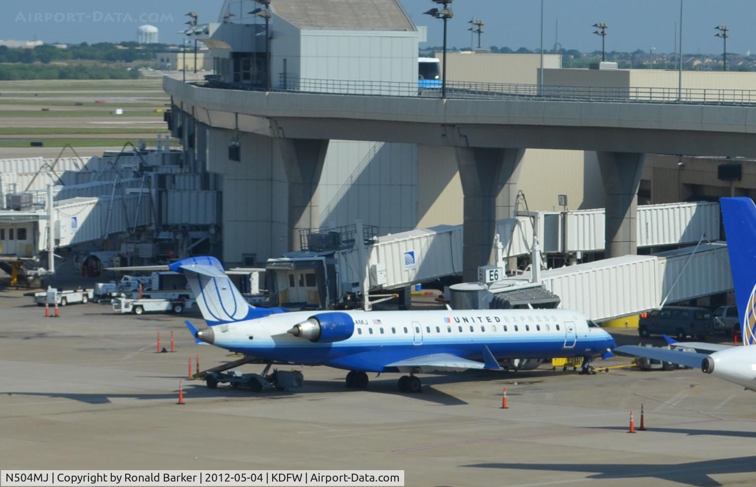 N504MJ, 2002 Bombardier CRJ-700 (CL-600-2C10) Regional Jet C/N 10066, Dallas