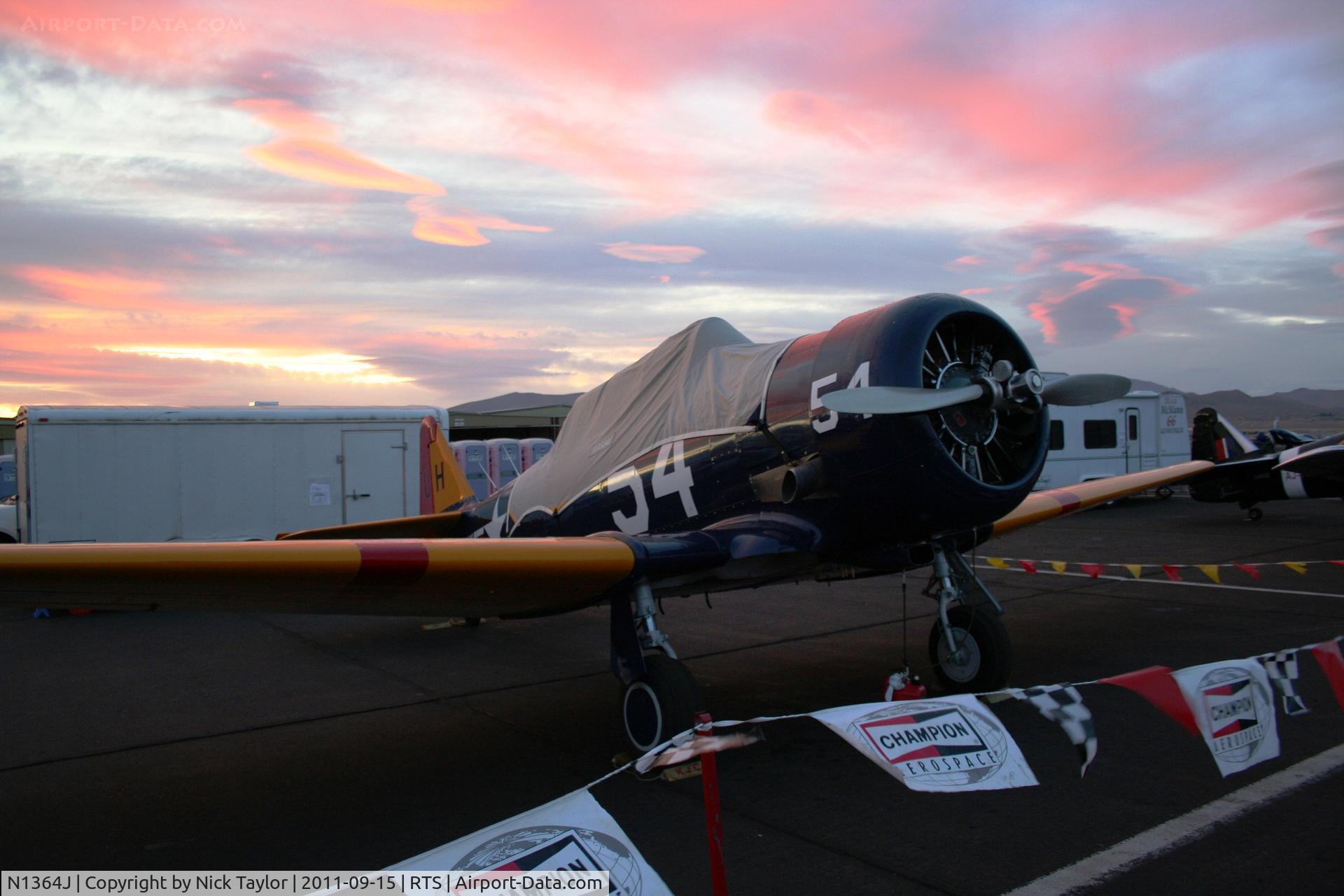 N1364J, 1951 North American T-6G Texan C/N 188-71, Midlife Madness