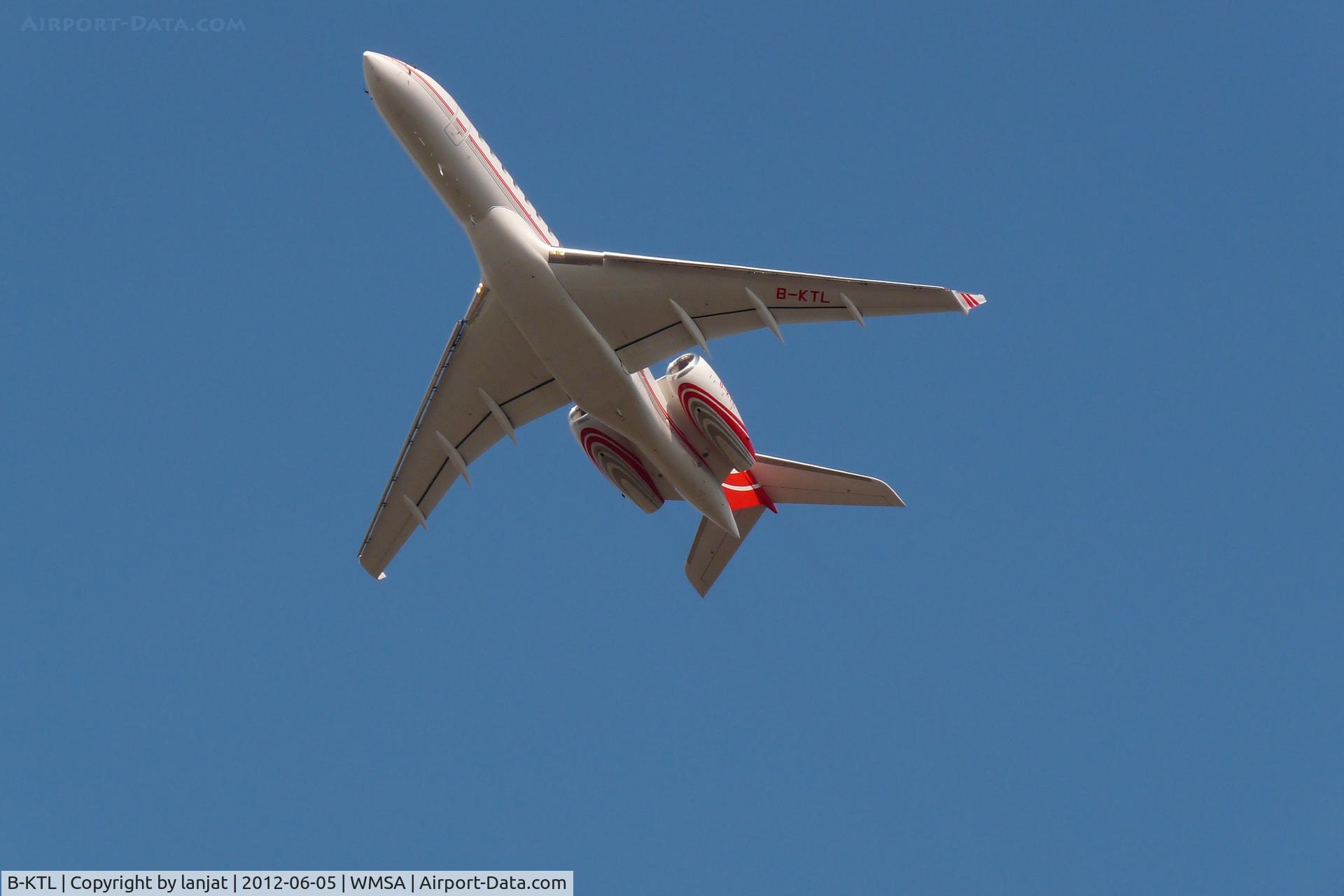 B-KTL, 2010 Bombardier BD-700-1A10 Global 6000 C/N 9415, Over SZB