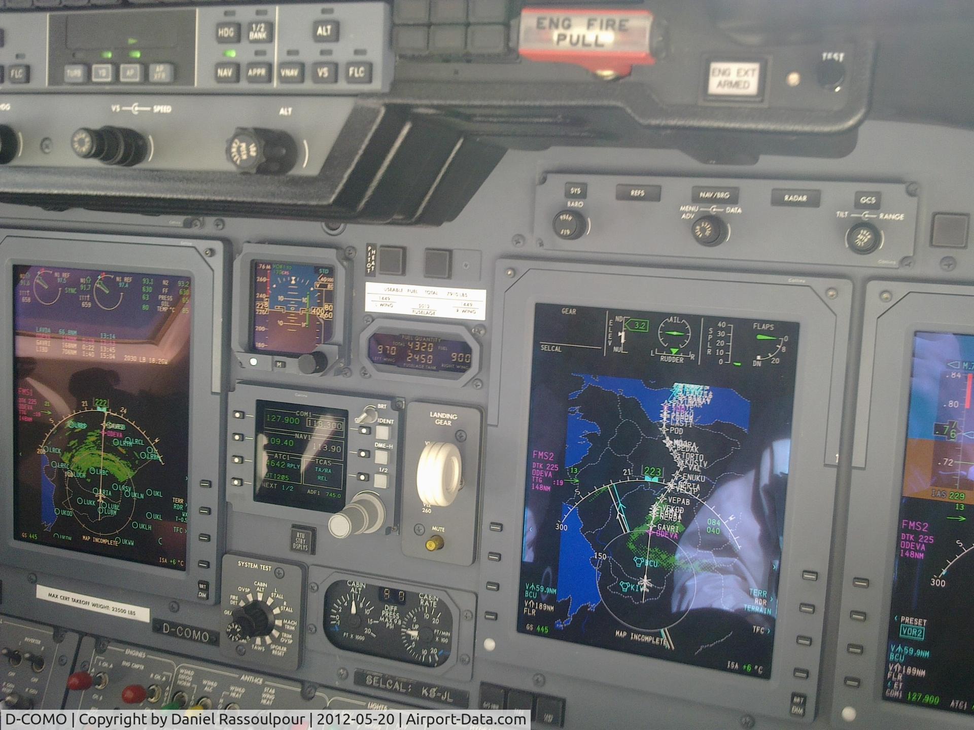 D-COMO, 2008 Learjet 60 C/N 60-350, Flight deck