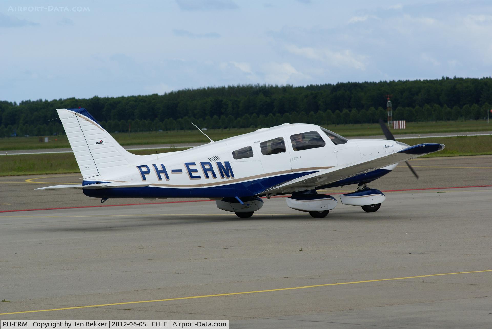 PH-ERM, 2007 Piper PA-28-181 C/N 2843659, Airport Lelystad