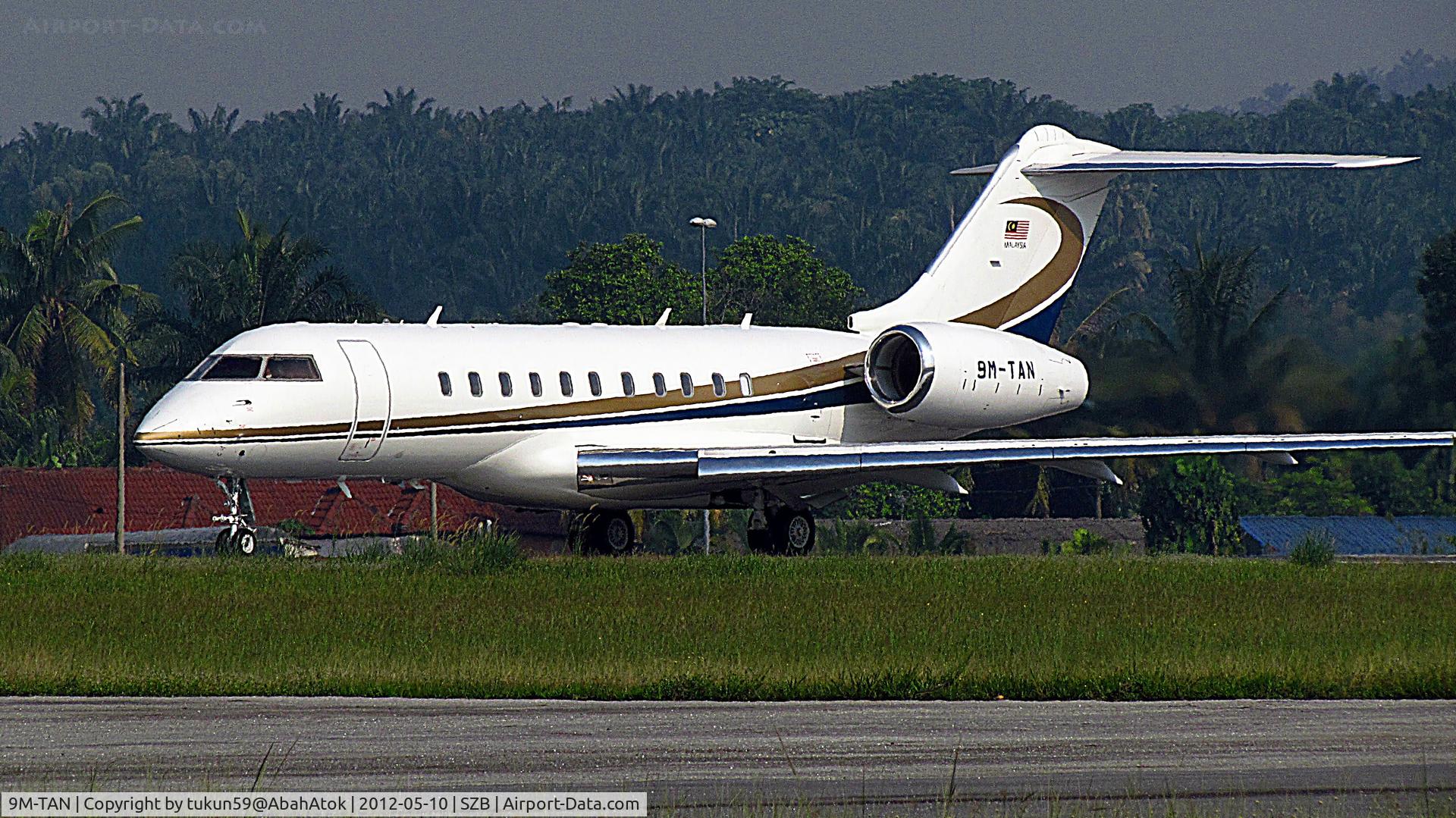 9M-TAN, 2010 Bombardier BD-700-1A11 Global 5000 C/N 9350, Private Jet