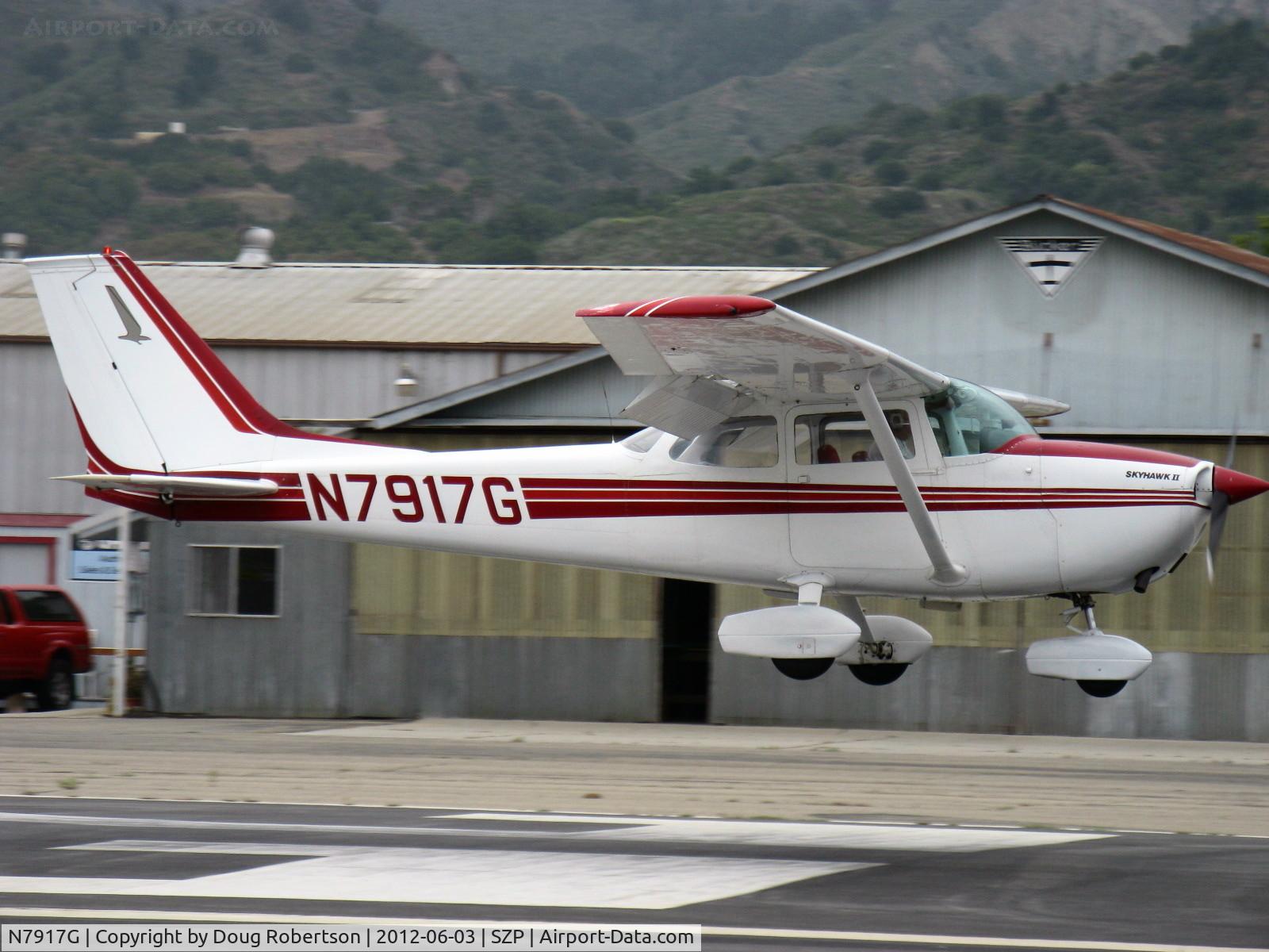 N7917G, 1970 Cessna 172L C/N 17259617, 1970 Cessna 172L SKYHAWK II, Lycoming O-320-E2D 150 Hp. landing Rwy 22
