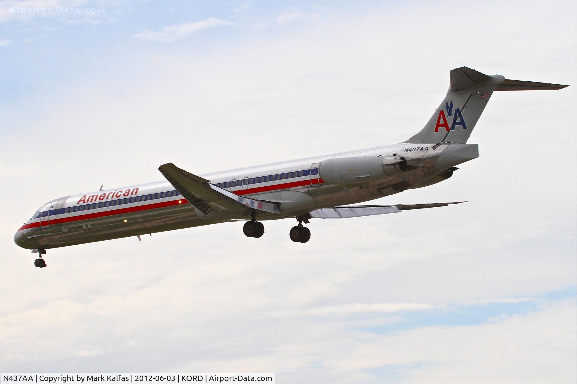 N437AA, 1987 McDonnell Douglas MD-83 (DC-9-83) C/N 49455, American Airlines Mcdonnell Douglas DC-9-83, AAL1852 arriving from KMCI, RWY 28 approach KORD.