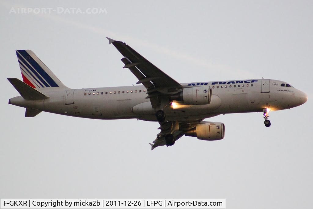 F-GKXR, 2009 Airbus A320-214 C/N 3795, Landing