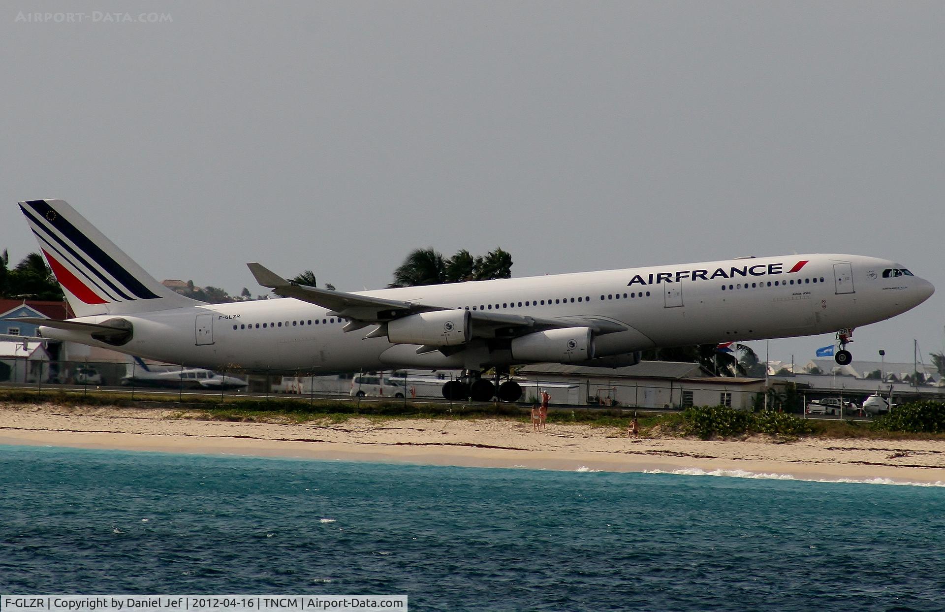 F-GLZR, 1999 Airbus A340-313X C/N 307, F-GLZR