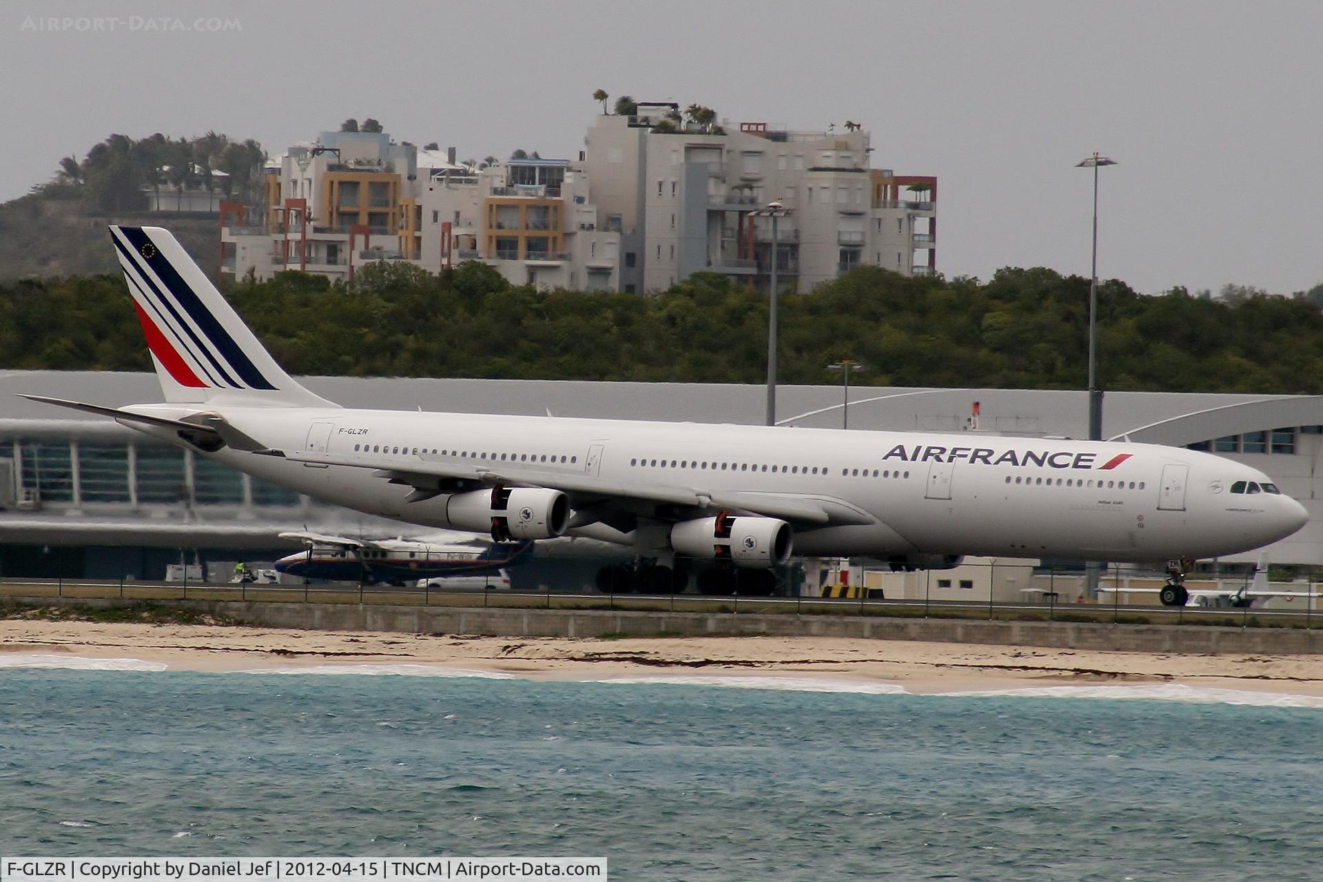 F-GLZR, 1999 Airbus A340-313X C/N 307, F-GLZR