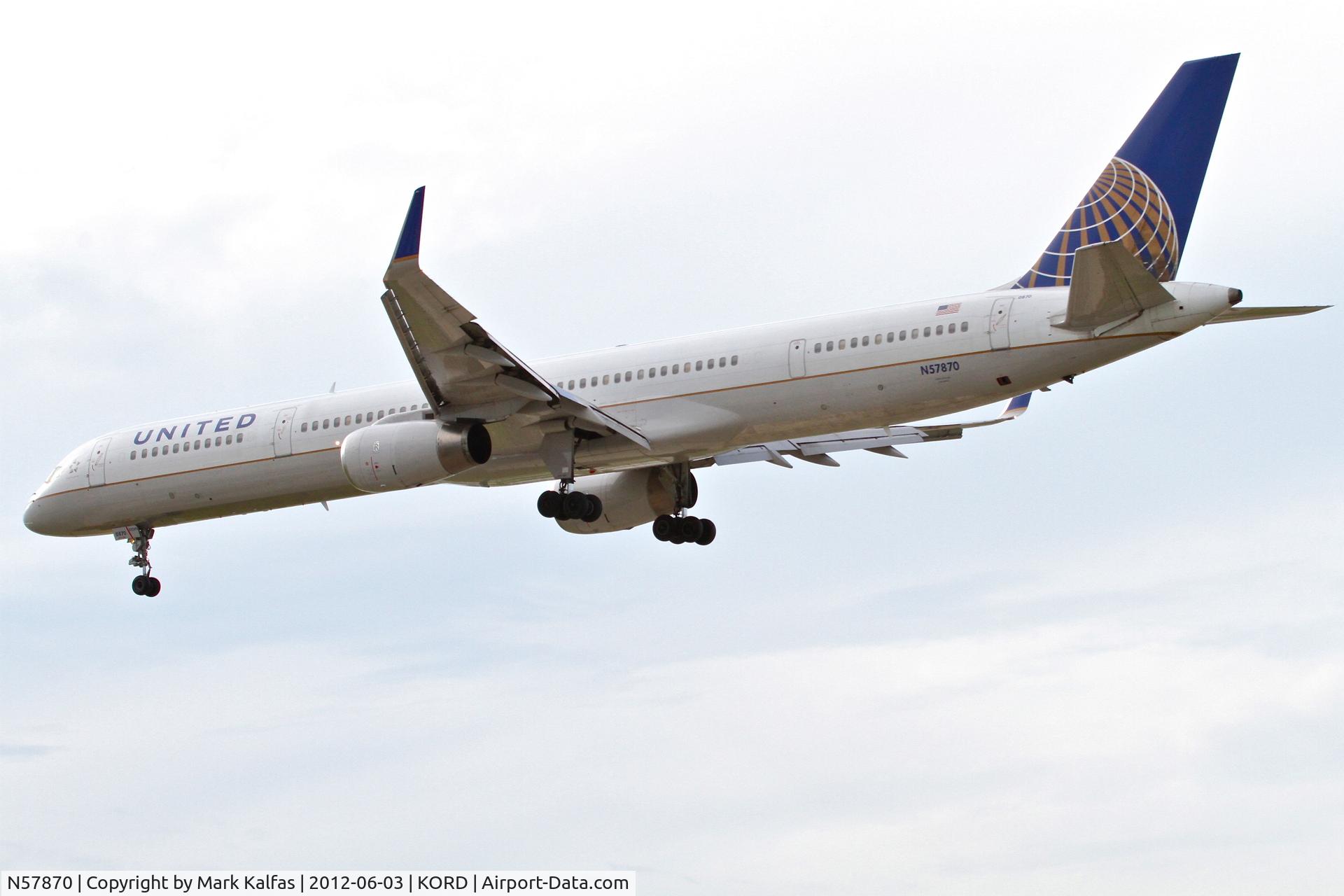 N57870, 2003 Boeing 757-33N C/N 33525, United Airlines Boeing 757-33N, UAL1641 arriving from Los Angeles International/KLAX, RWY 28 approach KORD.
