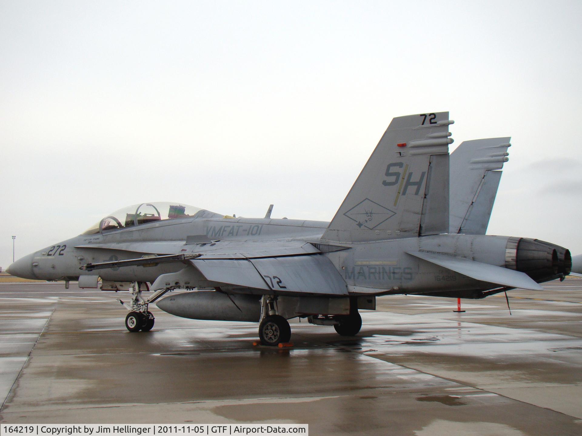 164219, 1990 McDonnell Douglas F/A-18D Hornet C/N 0982/D068, Four of these F/A-18D's and one F/A-18C of VMFAT-101 were parked at GTF