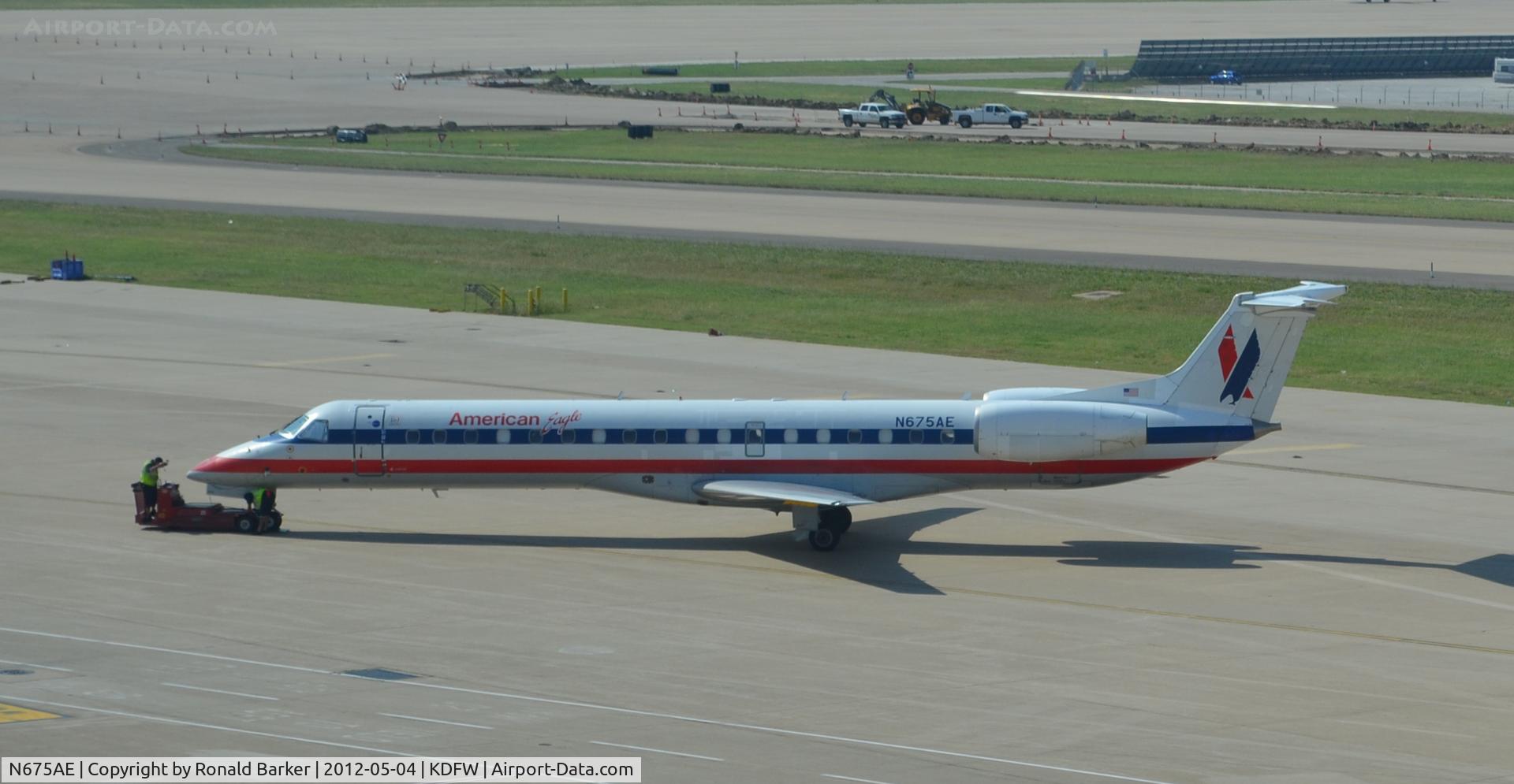 N675AE, 2004 Embraer ERJ-145LR (EMB-145LR) C/N 14500806, Dallas