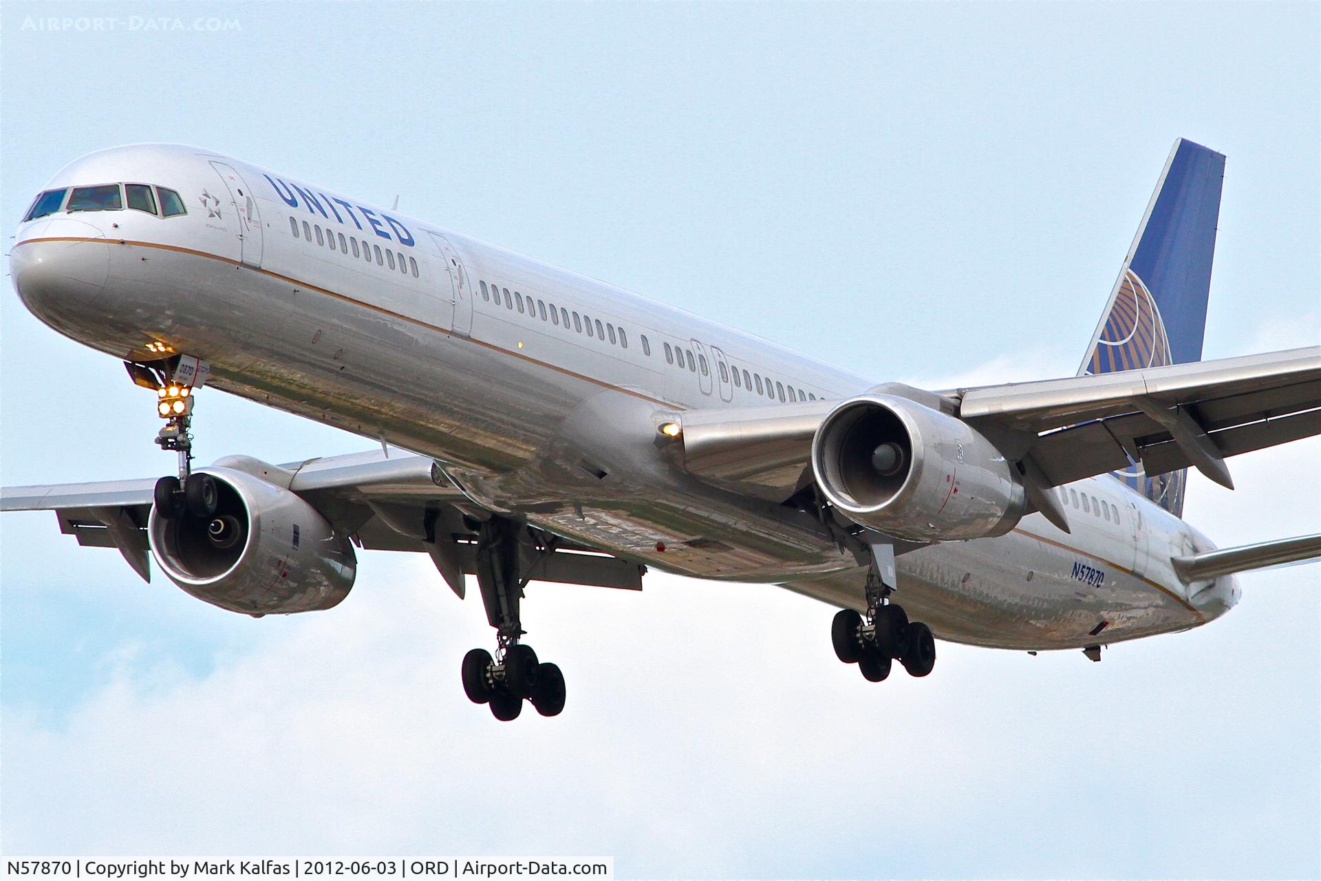 N57870, 2003 Boeing 757-33N C/N 33525, United Airlines Boeing 757-33N, UAL1641 arriving from Los Angeles International/KLAX, RWY 28 approach KORD.