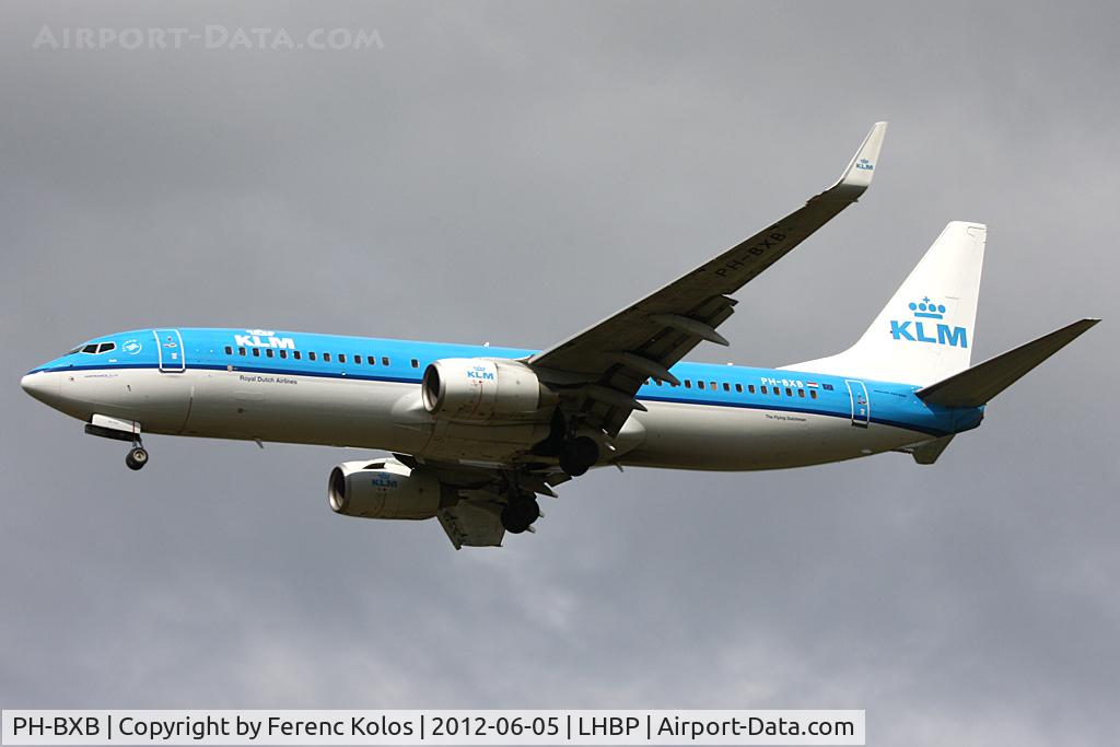 PH-BXB, 1999 Boeing 737-8K2 C/N 29132, ferihegy