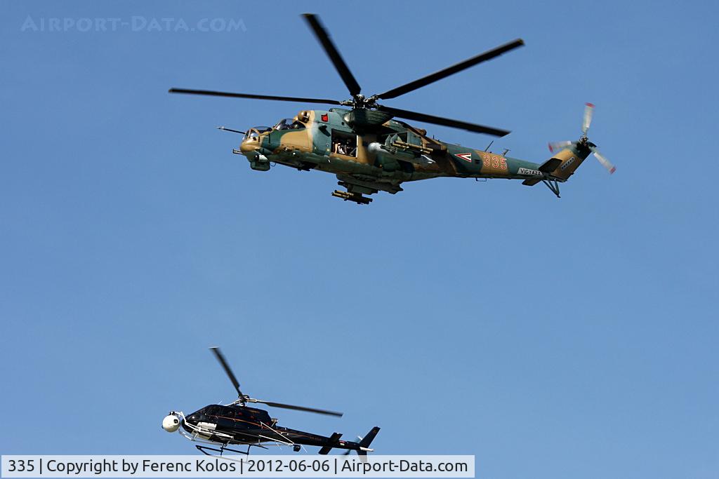 335, 1989 Mil Mi-24P Hind F C/N 340335, Budapest downtown