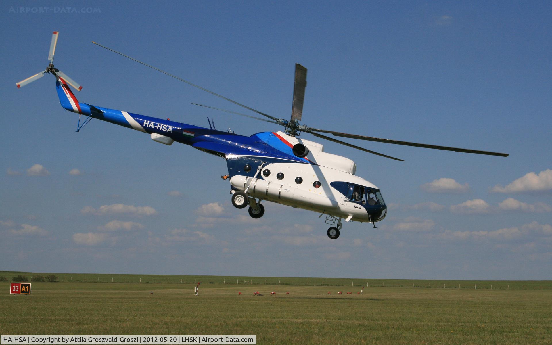 HA-HSA, 1980 Mil Mi-8T C/N 7970, Siofok Kiliti Airport - Hungary