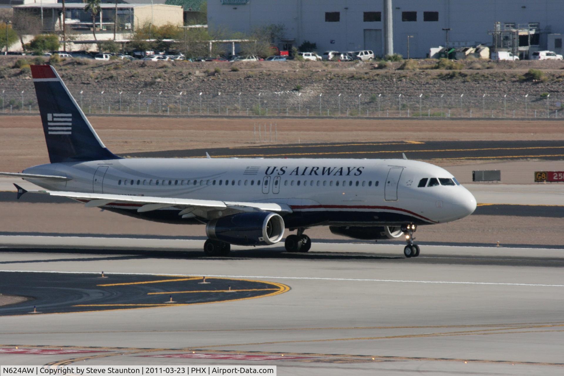 N624AW, 1989 Airbus A320-231 C/N 55, Taken at Phoenix Sky Harbor Airport, in March 2011 whilst on an Aeroprint Aviation tour