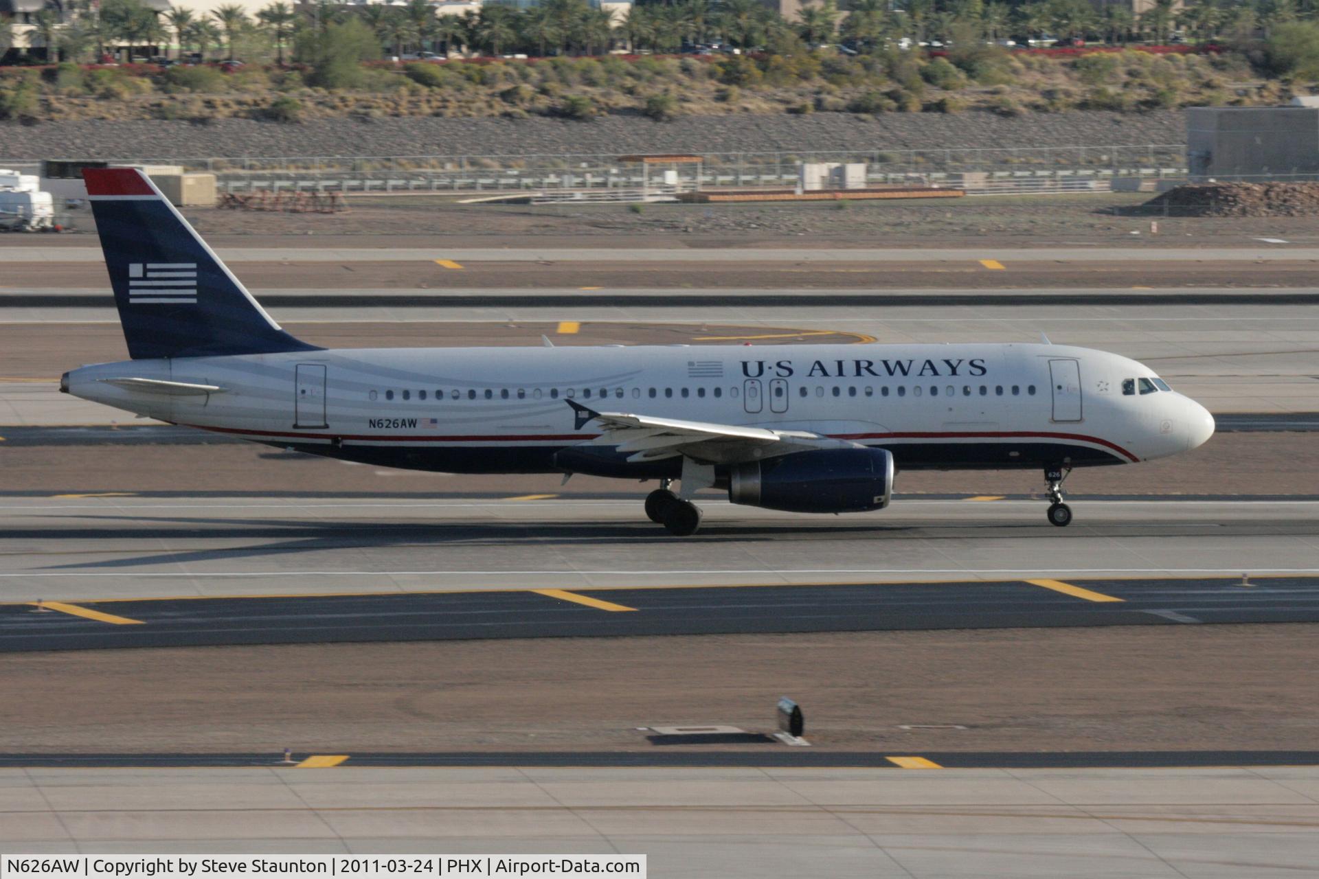 N626AW, 1989 Airbus A320-231 C/N 65, Taken at Phoenix Sky Harbor Airport, in March 2011 whilst on an Aeroprint Aviation tour