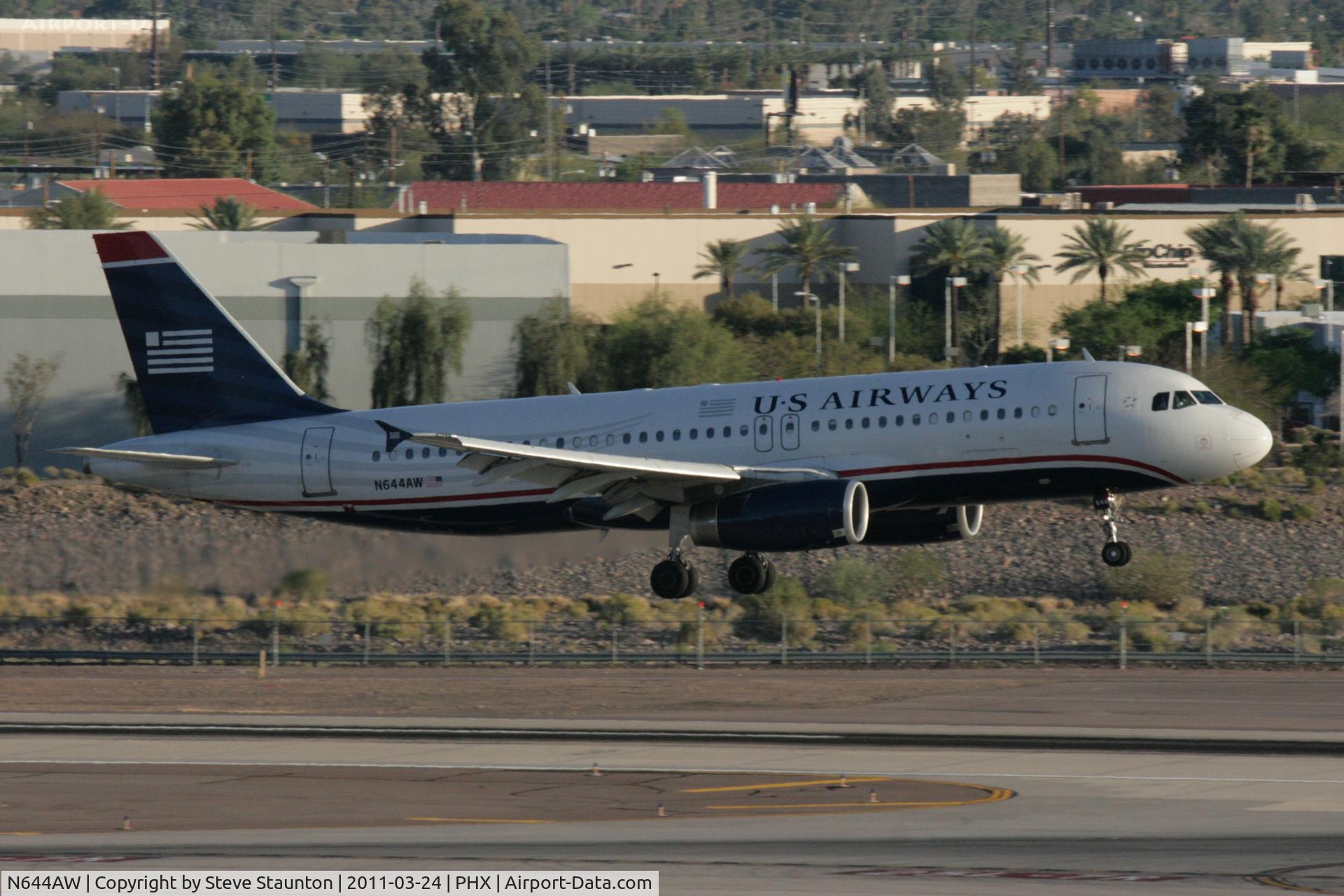 N644AW, 1992 Airbus A320-231 C/N 317, Taken at Phoenix Sky Harbor Airport, in March 2011 whilst on an Aeroprint Aviation tour