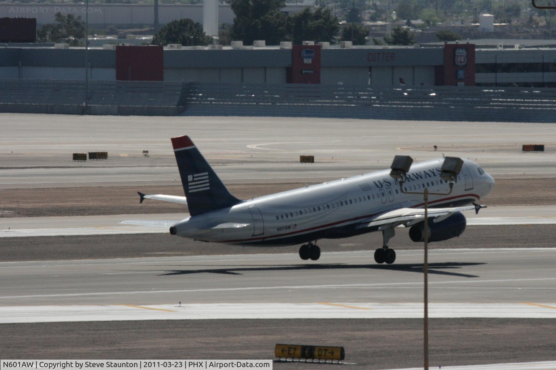 N601AW, 2003 Airbus A320-232 C/N 1935, Taken at Phoenix Sky Harbor Airport, in March 2011 whilst on an Aeroprint Aviation tour