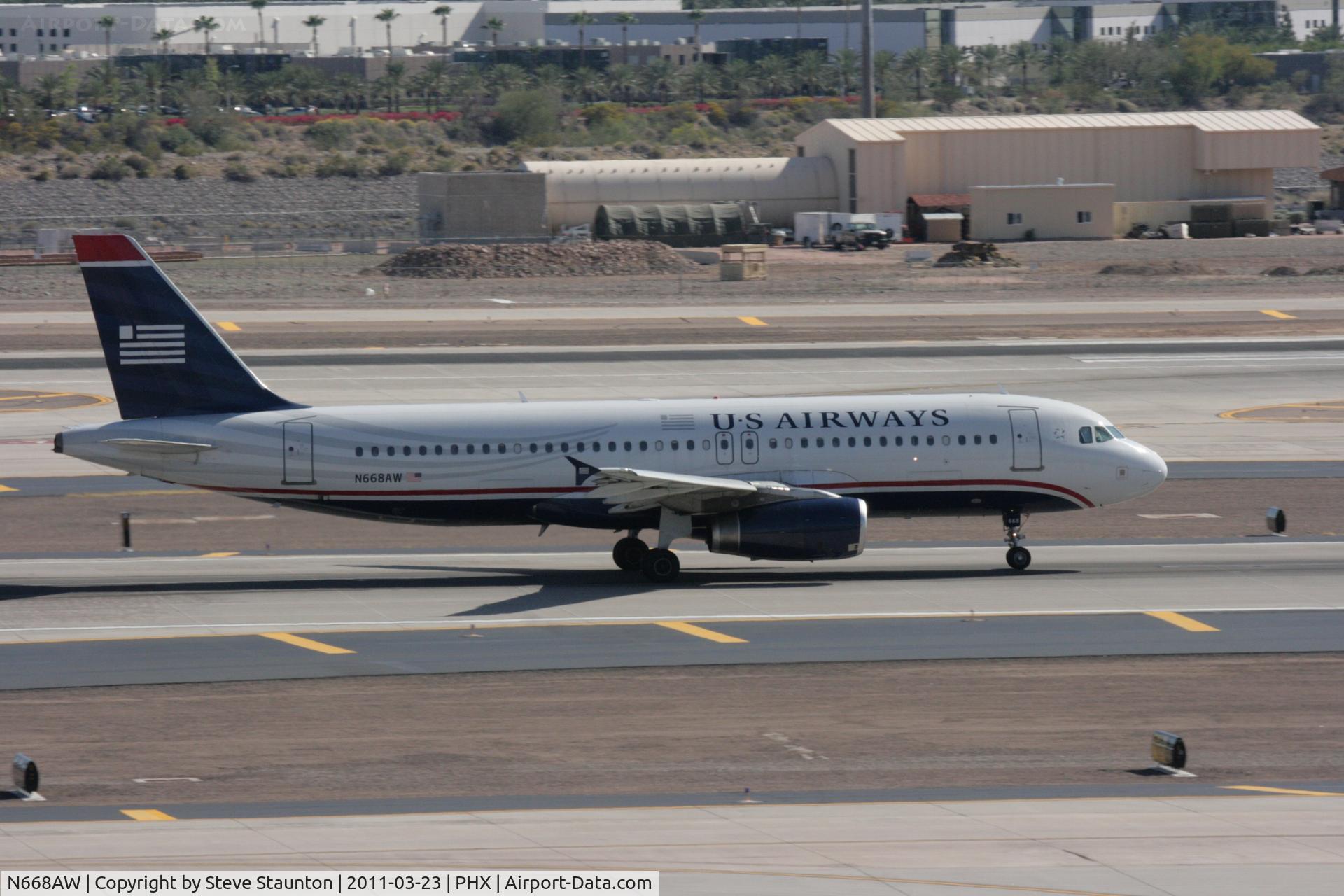 N668AW, 2002 Airbus A320-232 C/N 1764, Taken at Phoenix Sky Harbor Airport, in March 2011 whilst on an Aeroprint Aviation tour