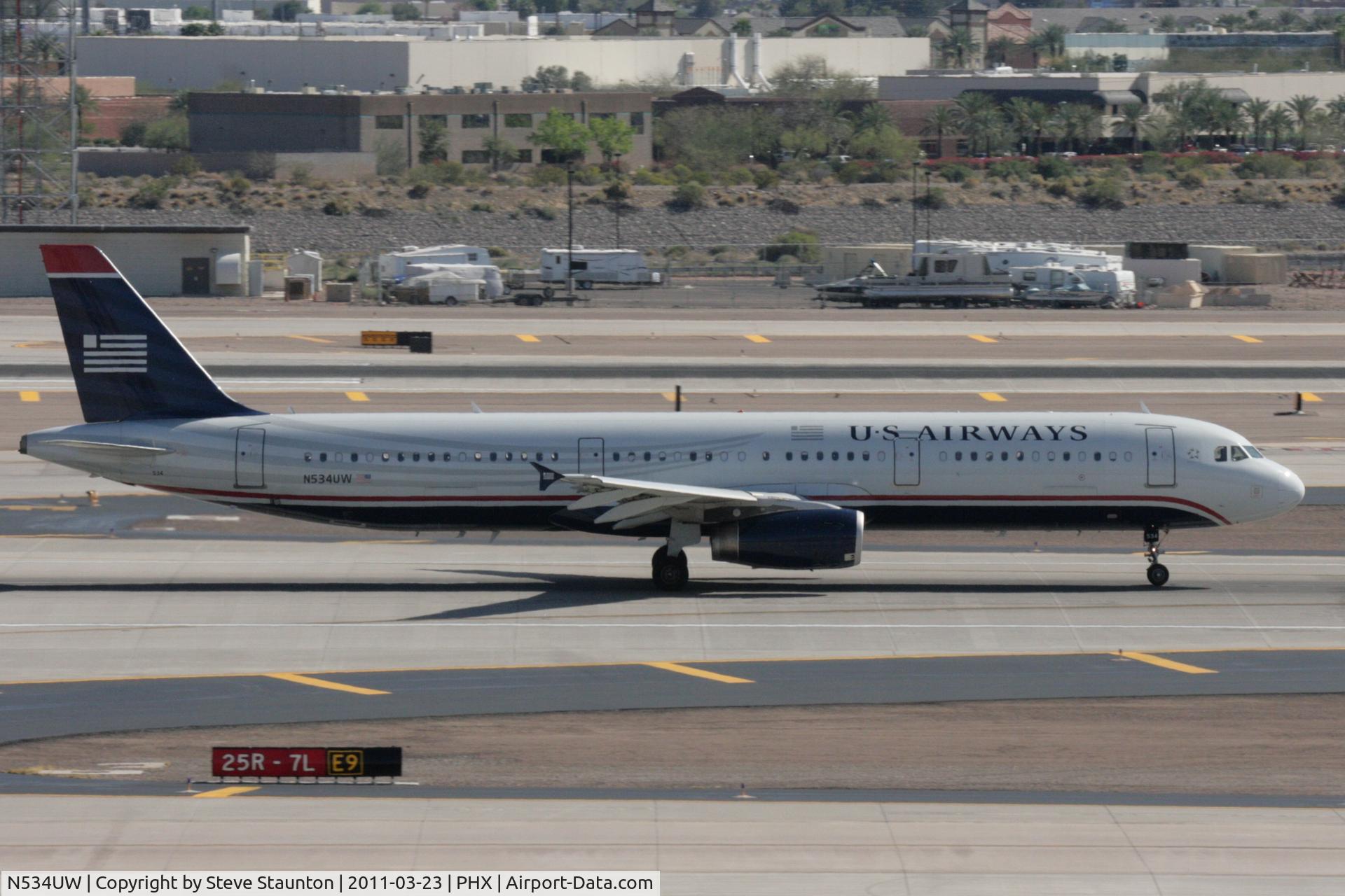N534UW, 2009 Airbus A321-231 C/N 3989, Taken at Phoenix Sky Harbor Airport, in March 2011 whilst on an Aeroprint Aviation tour