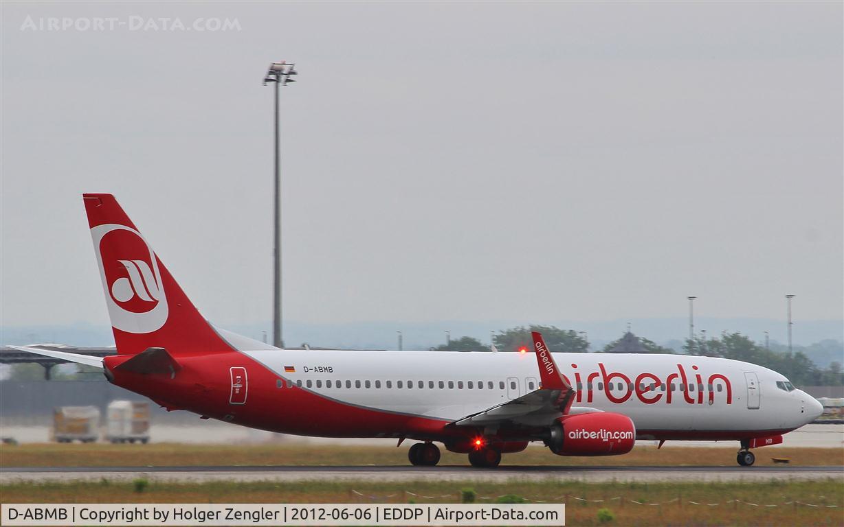 D-ABMB, 2011 Boeing 737-86J C/N 36121, A kind of christmas tree on rwy 26L....