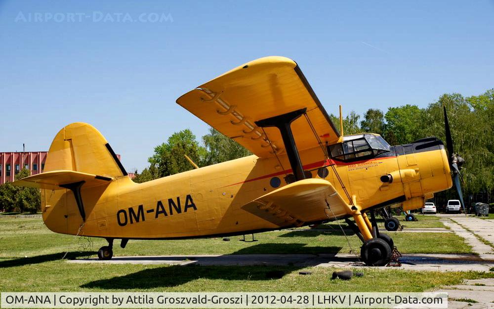 OM-ANA, 1977 PZL-Mielec An-2R C/N 1G176-25, Kaposujlak Airport - Hungary