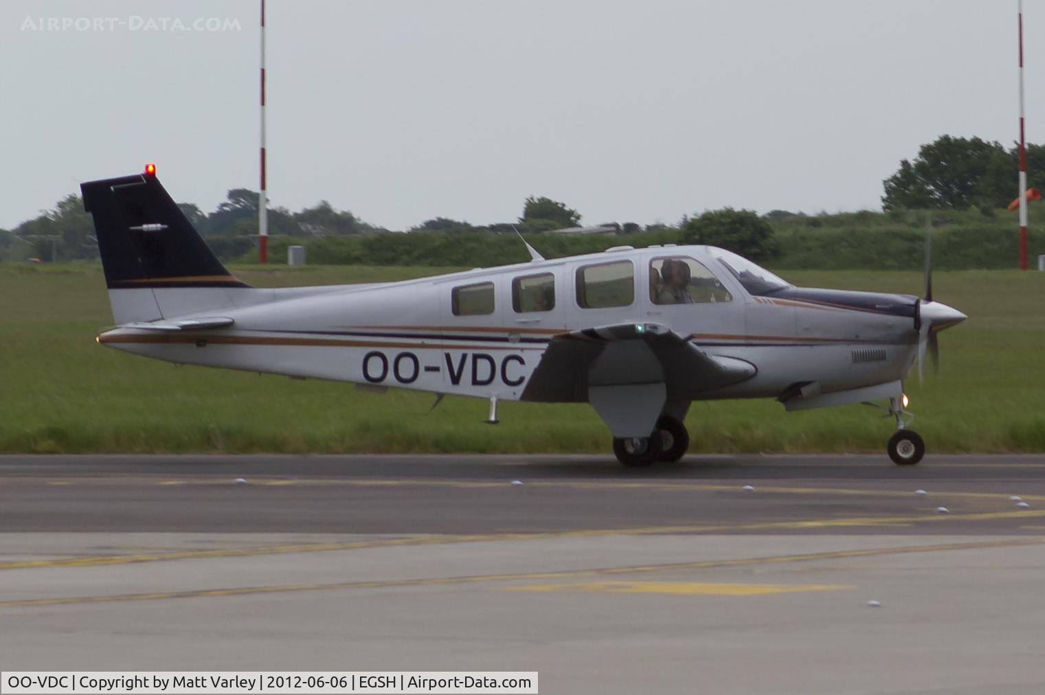 OO-VDC, Hawker Beechcraft Corp G36 Bonanza C/N E-3916, Arriving at SaxonAir.