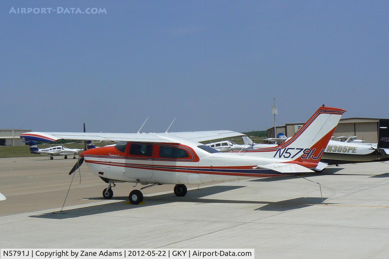 N5791J, 1971 Cessna 210K Centurion C/N 21059491, At Arlington Municipal