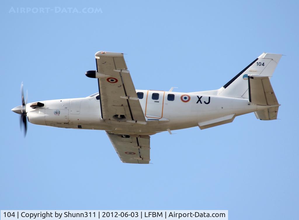 104, Socata TBM-700A C/N 104, Taking off from LFBM during Open Day 2012