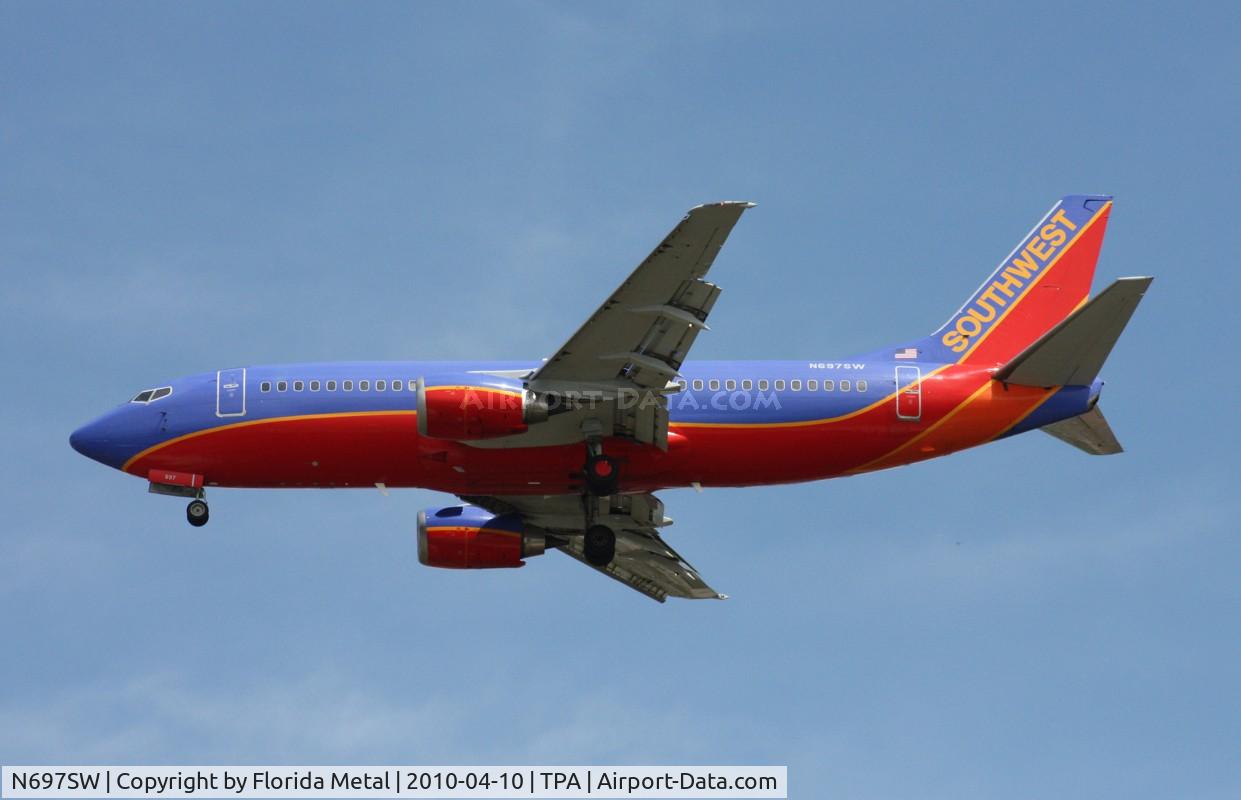 N697SW, 1988 Boeing 737-3TO C/N 23838, Southwest 737