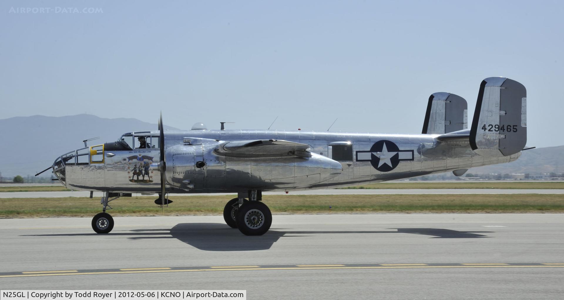 N25GL, 1944 North American TB-25N Mitchell C/N 44-29465 (108-32740), 2012 Chino Airshow