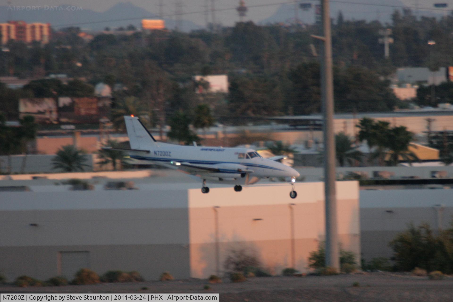 N7200Z, 1984 Beech C99 Airliner C/N U-219, Taken at Phoenix Sky Harbor Airport, in March 2011 whilst on an Aeroprint Aviation tour