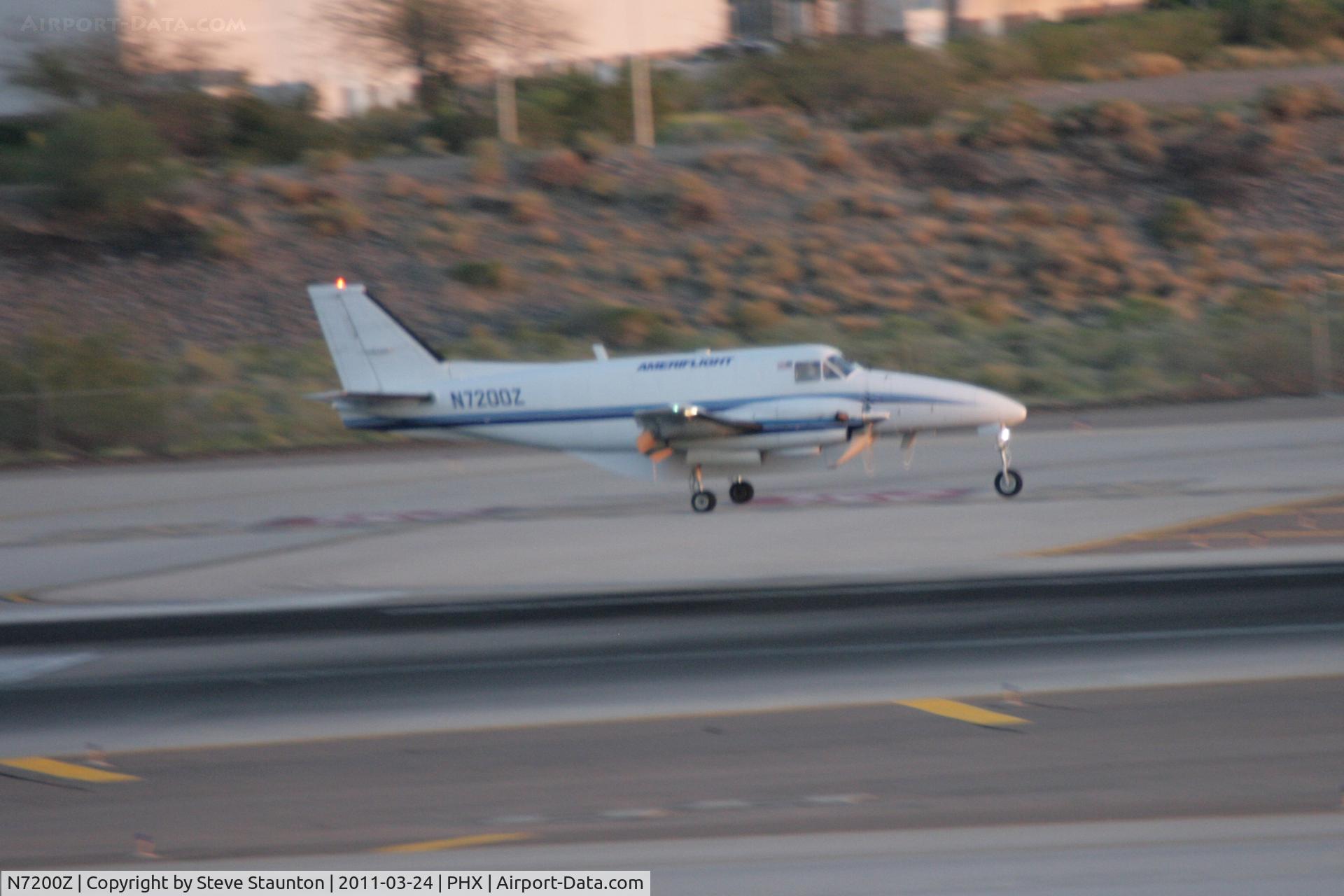 N7200Z, 1984 Beech C99 Airliner C/N U-219, Taken at Phoenix Sky Harbor Airport, in March 2011 whilst on an Aeroprint Aviation tour