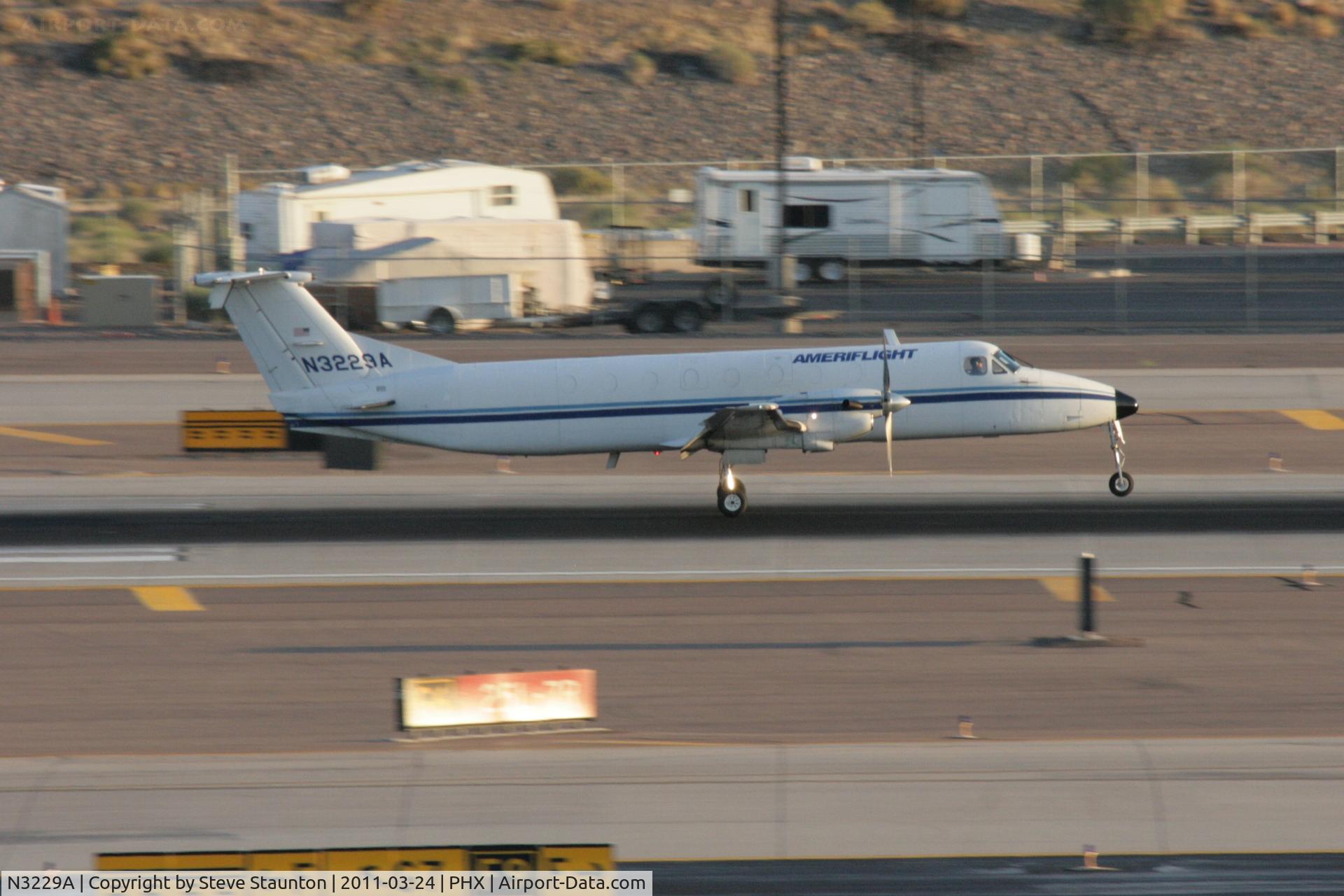 N3229A, 1986 Beech 1900C C/N UB-51, Taken at Phoenix Sky Harbor Airport, in March 2011 whilst on an Aeroprint Aviation tour