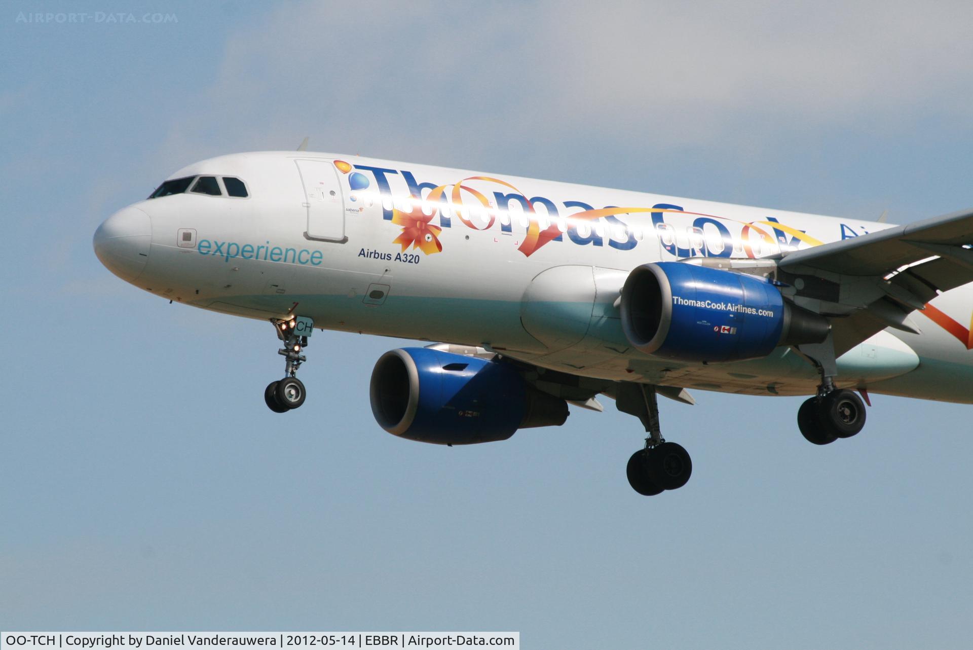 OO-TCH, 2003 Airbus A320-214 C/N 1929, Arrival to RWY 25L