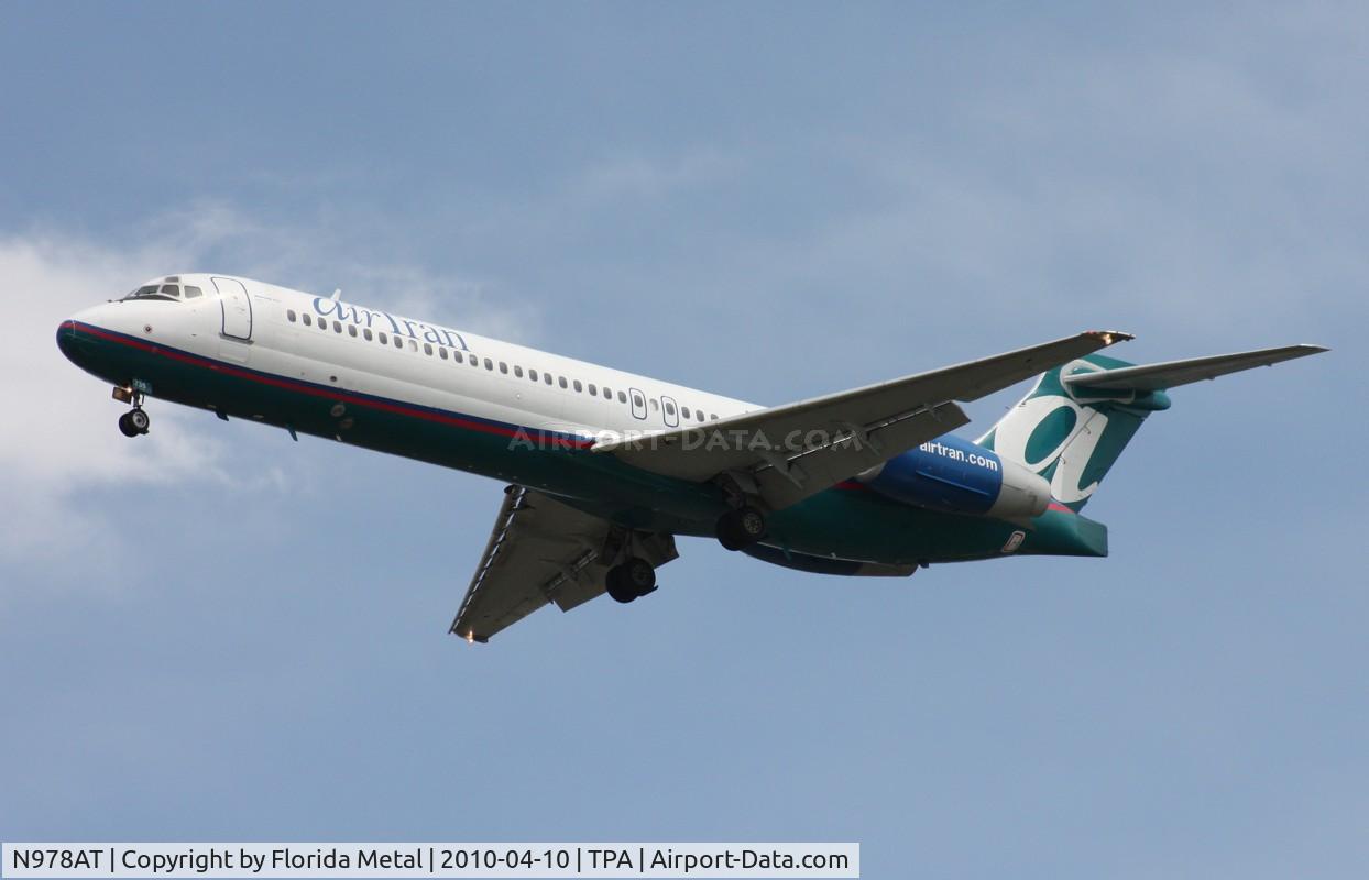N978AT, 2002 Boeing 717-200 C/N 55037, Air Tran 717