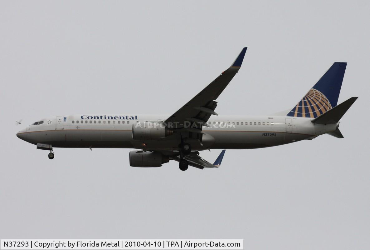 N37293, 2005 Boeing 737-824 C/N 33453, Continental 737-800