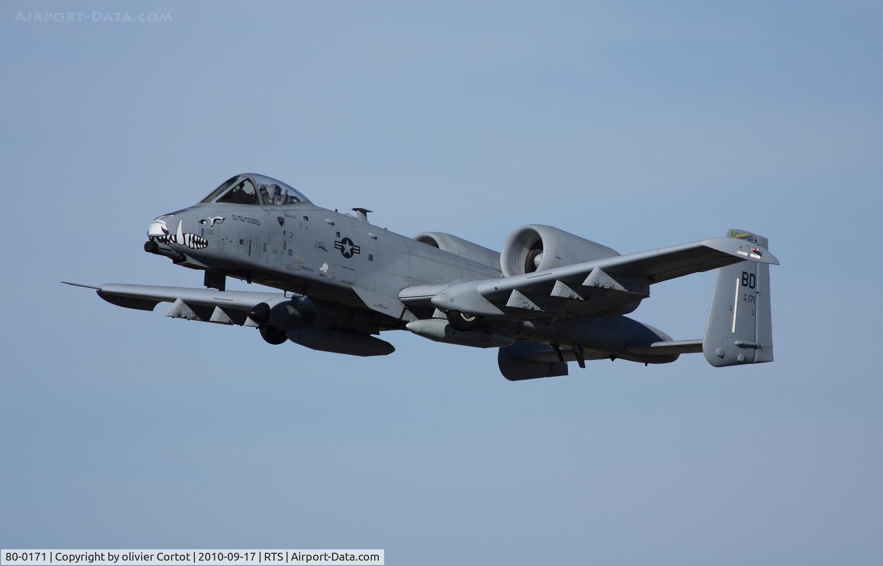 80-0171, 1980 Fairchild Republic A-10A Thunderbolt II C/N A10-0521, Leaving Reno air races