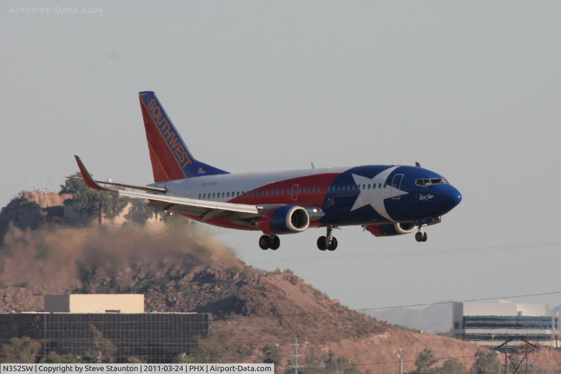 N352SW, 1990 Boeing 737-3H4 C/N 24888, Taken at Phoenix Sky Harbor Airport, in March 2011 whilst on an Aeroprint Aviation tour