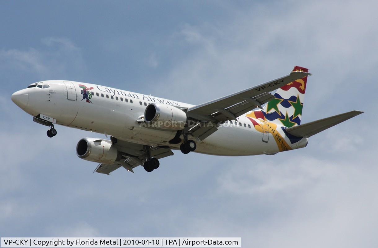VP-CKY, 1992 Boeing 737-3Q8 C/N 26282, Cayman 737