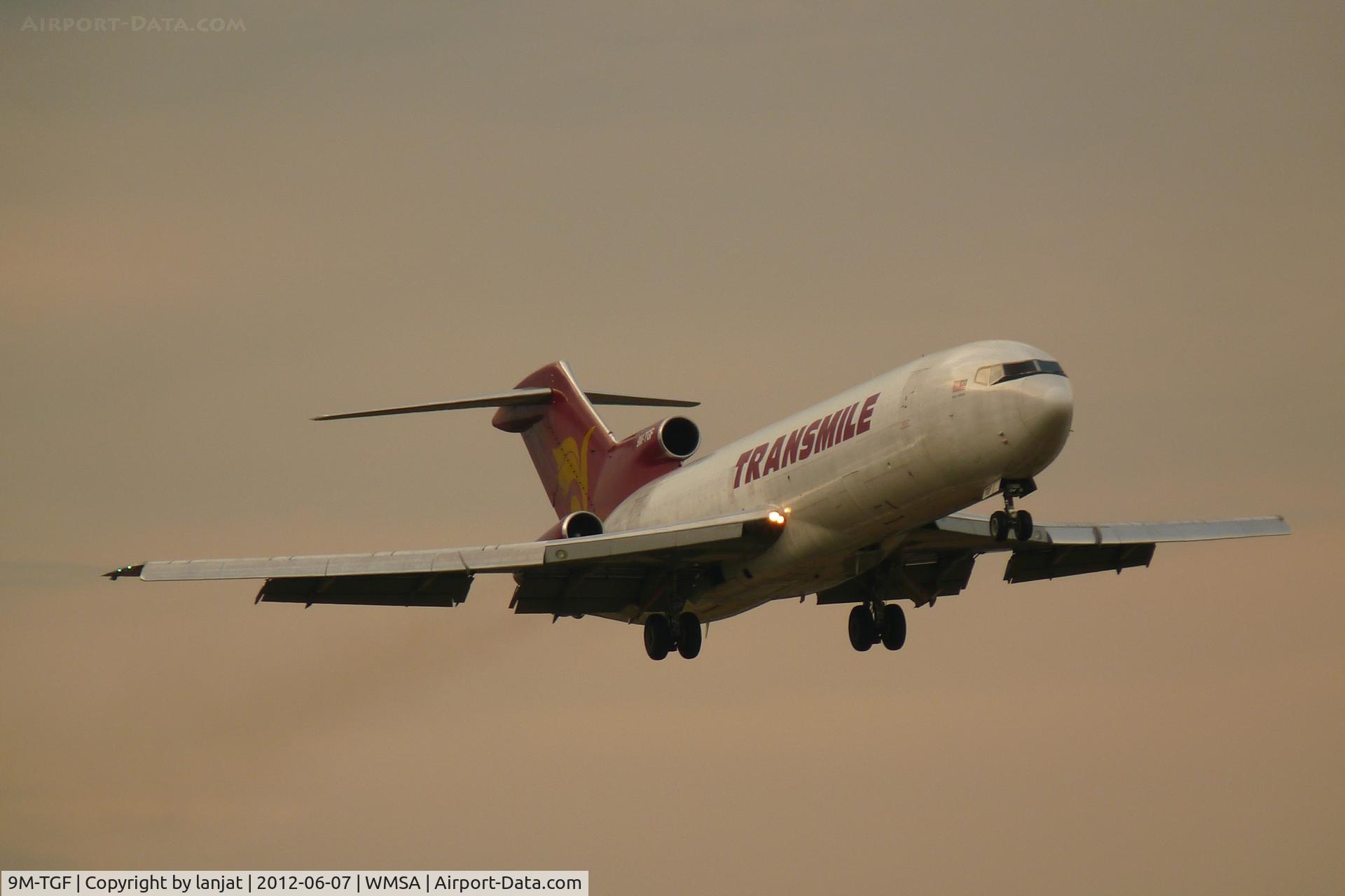 9M-TGF, 1979 Boeing 727-247/Adv(F) C/N 21698, Edited White Balance
