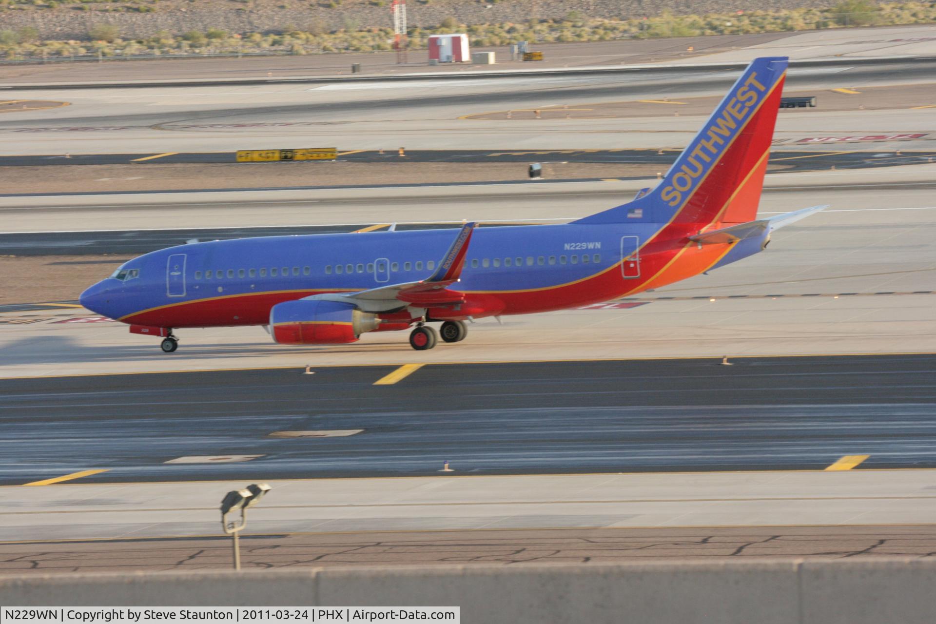 N229WN, 2006 Boeing 737-7H4 C/N 32498, Taken at Phoenix Sky Harbor Airport, in March 2011 whilst on an Aeroprint Aviation tour