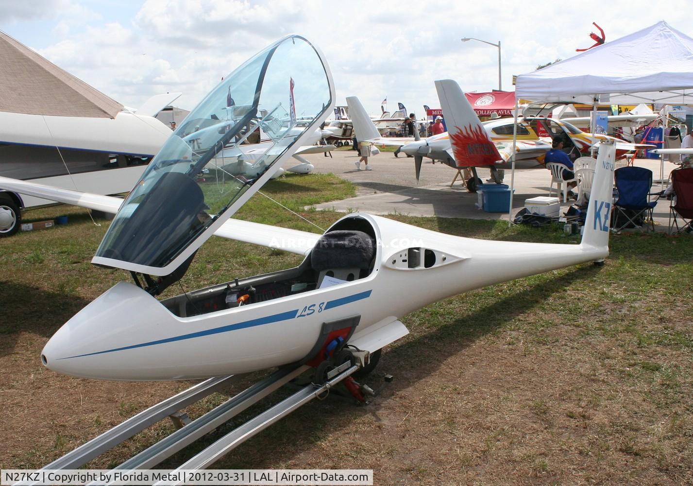 N27KZ, 2008 Dg Flugzeugbau LS8-S C/N 8525, Glider