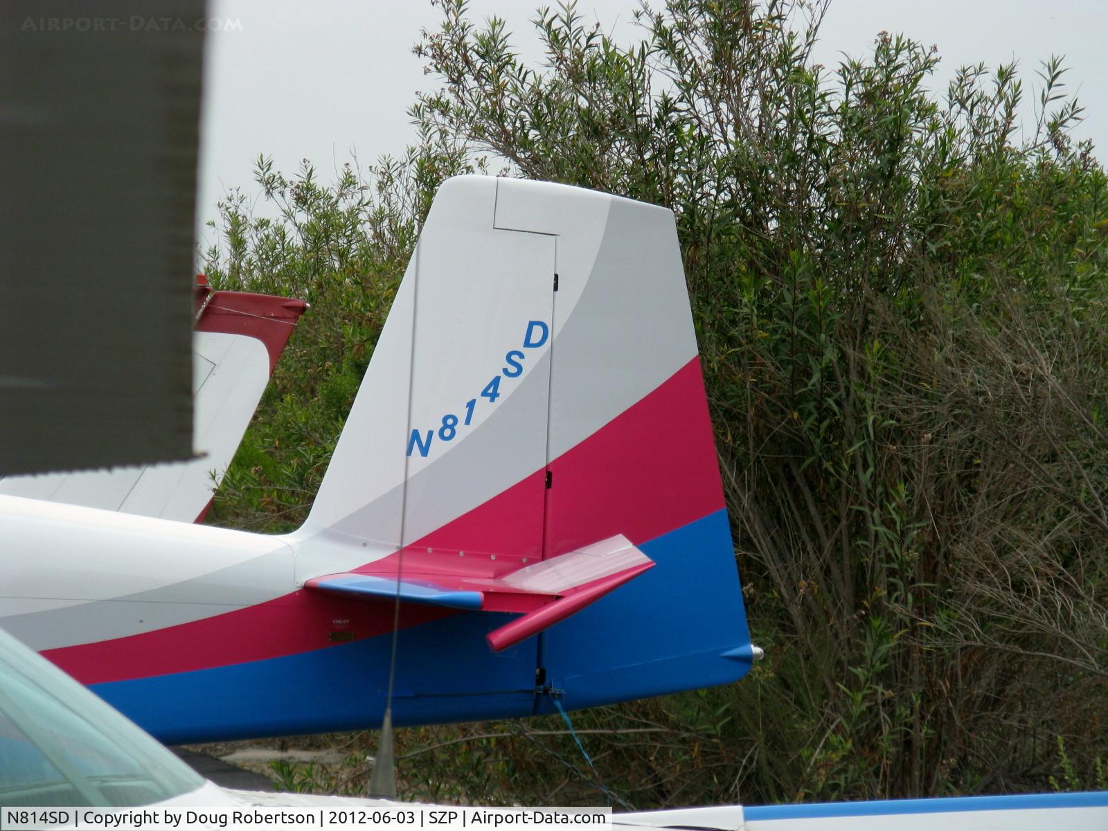 N814SD, 2006 Vans RV-7A C/N 70648, 2006 Diffenbaugh VAN's RV-7A, tail with balanced rudder