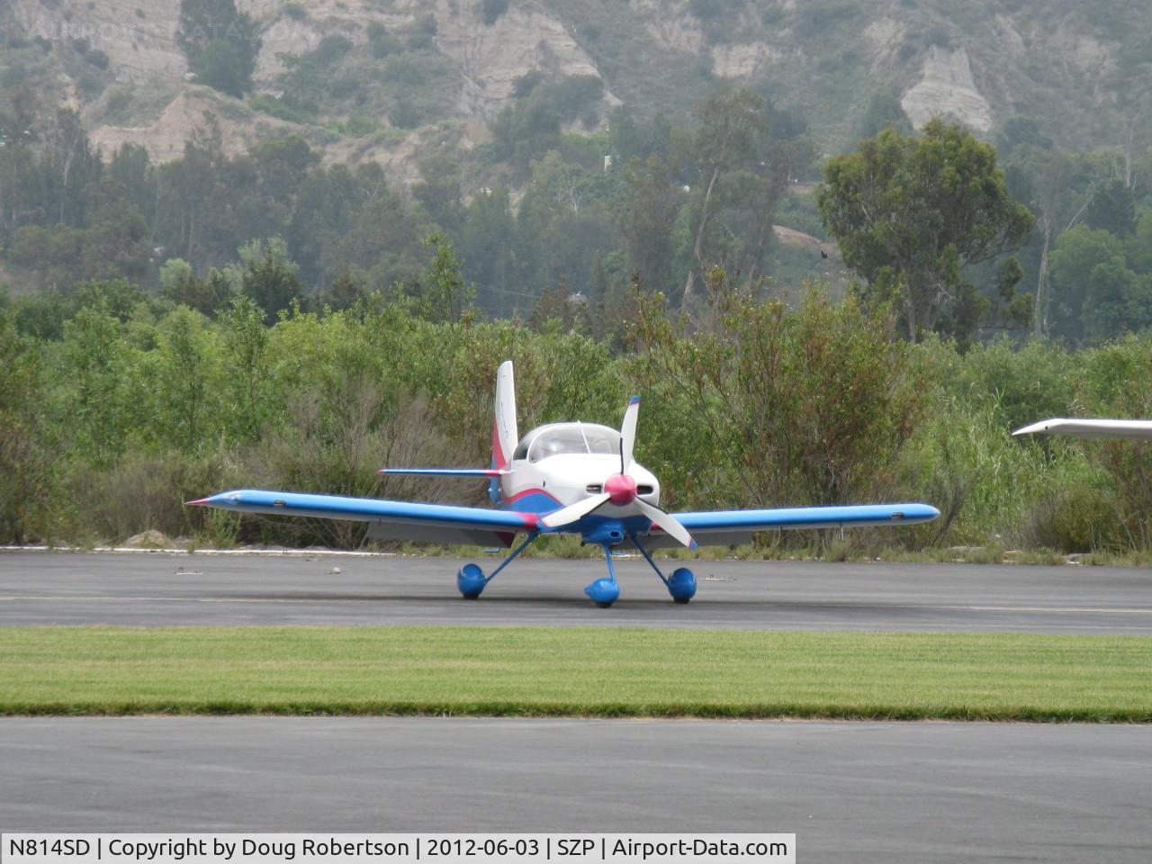 N814SD, 2006 Vans RV-7A C/N 70648, 2006 Diffenbaugh VAN's RV-7A, arriving visitor at river tiedown area