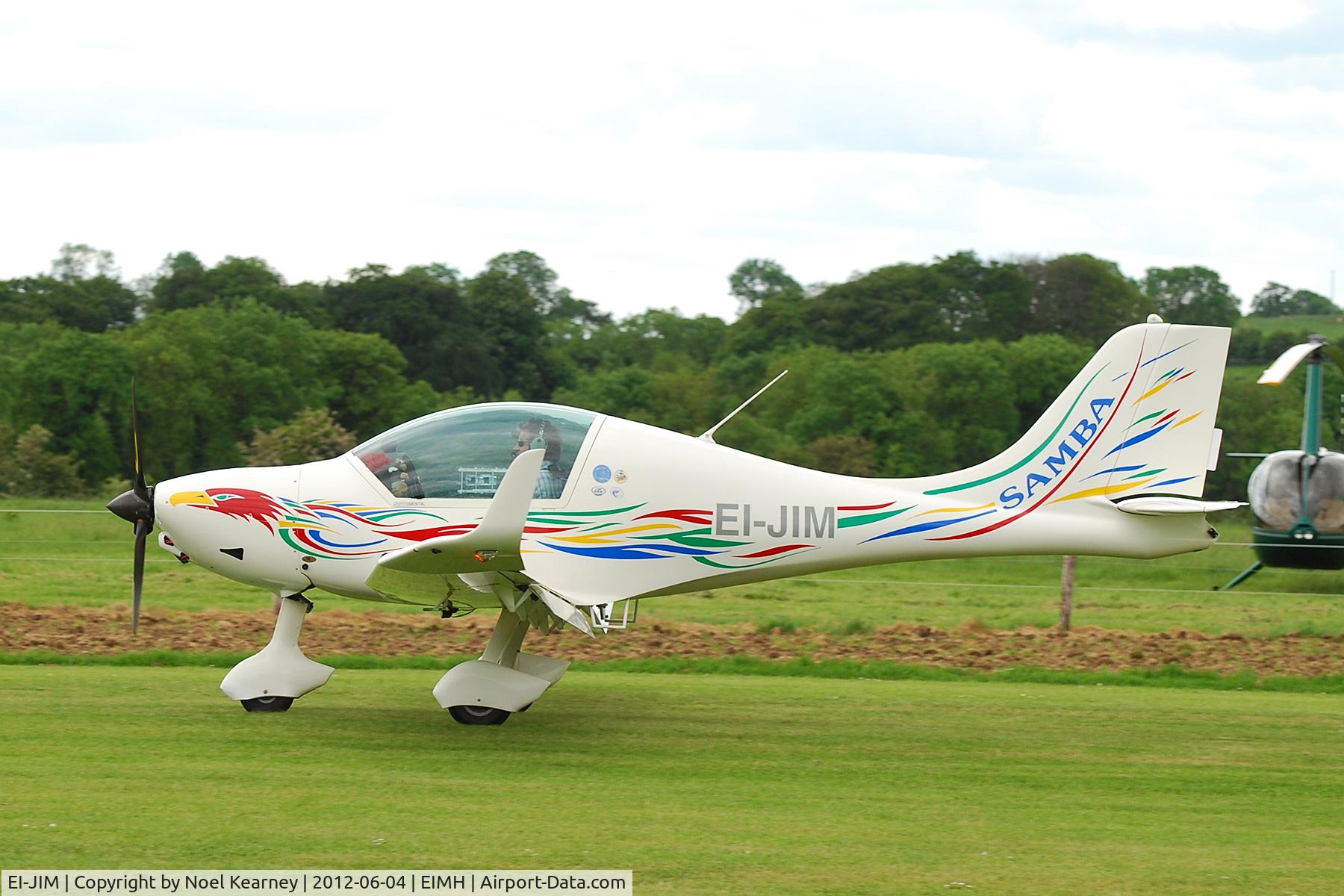 EI-JIM, 2006 Urban Air UFM-10 Samba XLA C/N 43, Ballyboy Fly-in 04-06-2012.