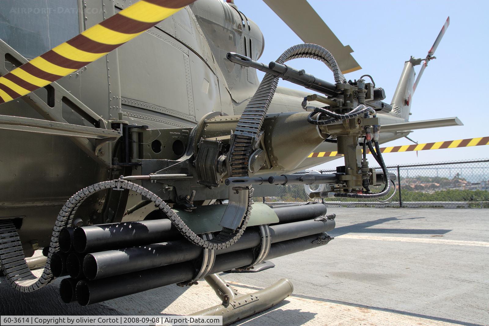 60-3614, 1960 Bell UH-1B Iroquois C/N 260, Self protection device ;-)