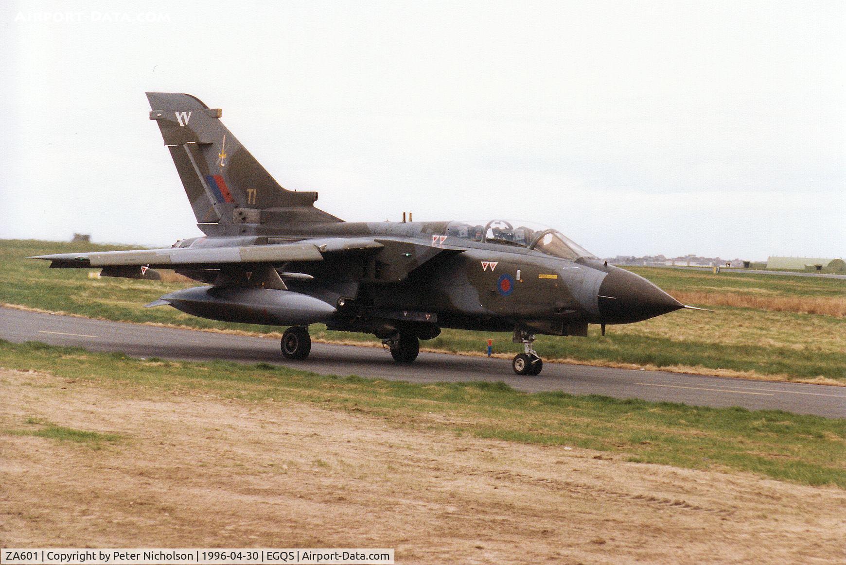 ZA601, 1982 Panavia Tornado GR.1 C/N 124/BS040/3065, Tornado GR.1 of 15[Reserve] Squadron taxying to Runway 05 at RAF Lossiemouth in April 1996.