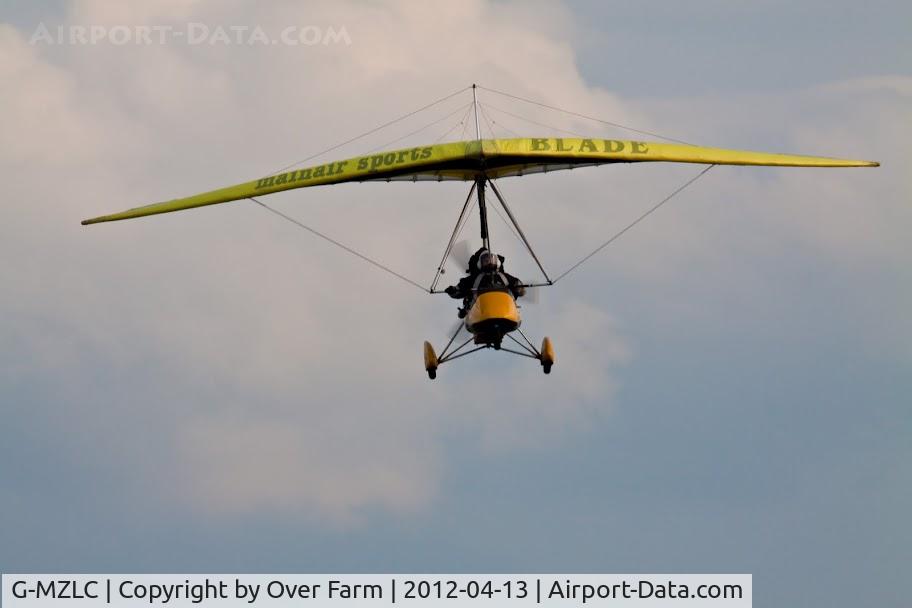 G-MZLC, 1998 Mainair Blade 912 C/N 1146-0298-7-W949, G-MZLC landing at Over Farm April 2012